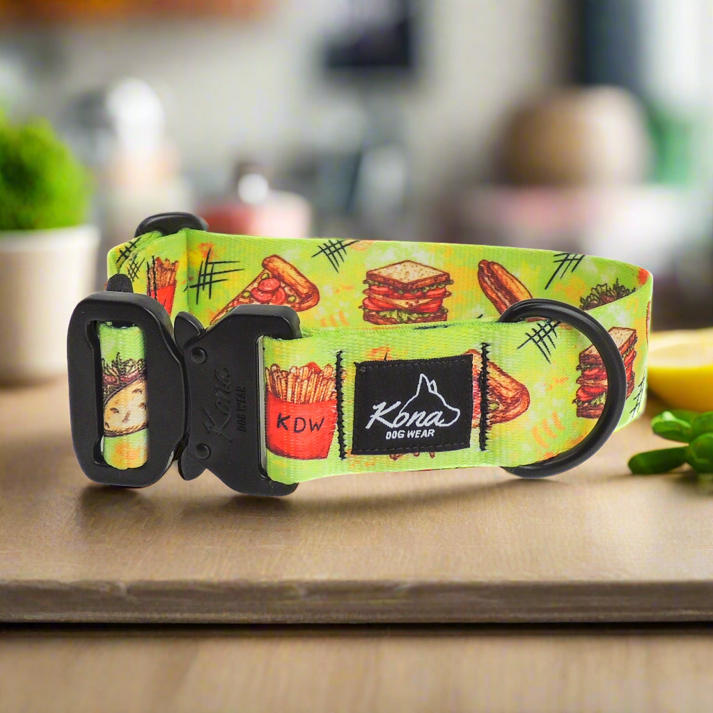 Diners n Dogs Buckle Collar